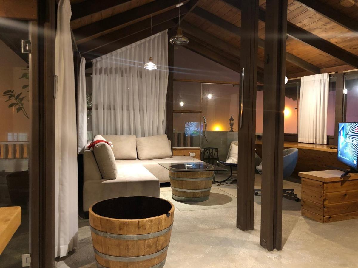 Lighthouse Apartment Mas'ada Bagian luar foto